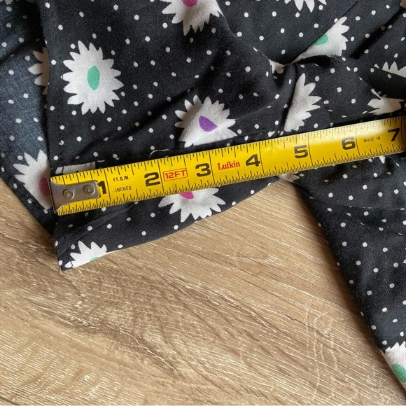 Vintage romper daisy print ruched sleeves button front 100 % Rayon - Picture 11 of 13